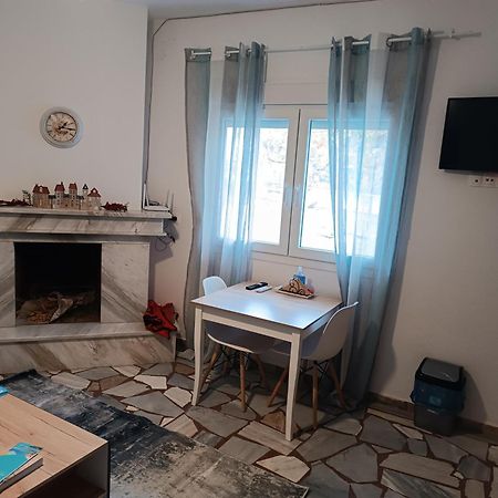 Studio Με Όλες Τις Ανέσεις Vétrina Eksteriør billede