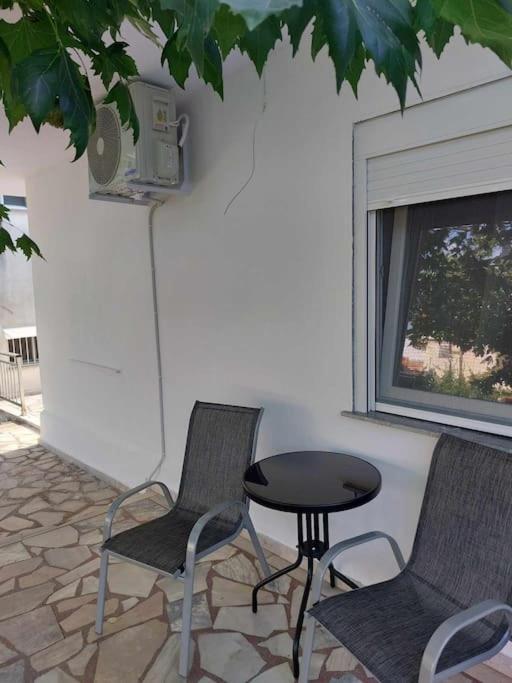Studio Με Όλες Τις Ανέσεις Vétrina Eksteriør billede